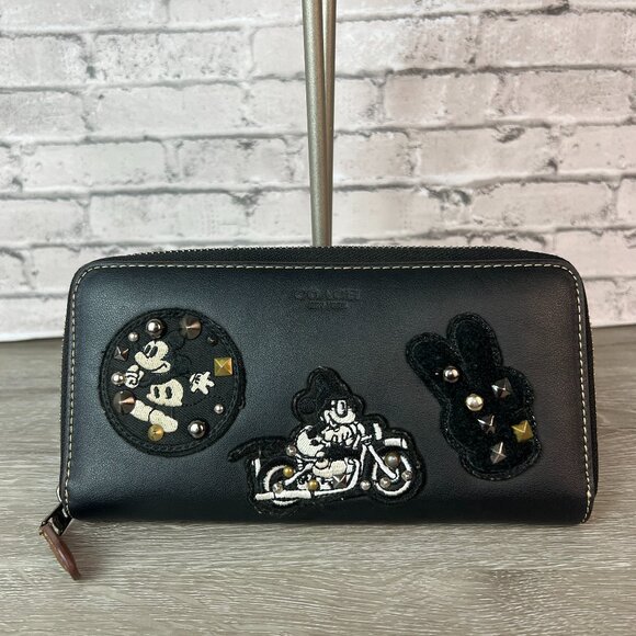 Coach Disney X Large  Zip Around Wallet Mickey Limited Edition Black F59340 - Picture 1 of 6